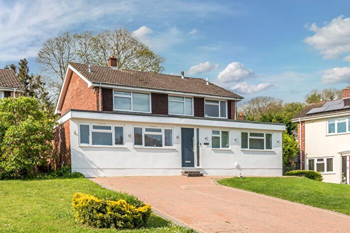 4 Bedroom Detached House For Sale In South Cottage Gardens, Chorleywood, WD3