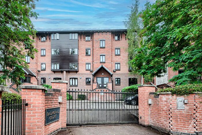 2 Bedroom Flat For Sale In Balmoral Court, Scotland Street, Birmingham City Centre, B1