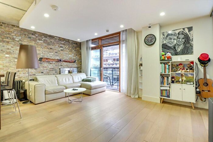2 Bedroom Apartment For Sale In Oval Road, Camden, NW1