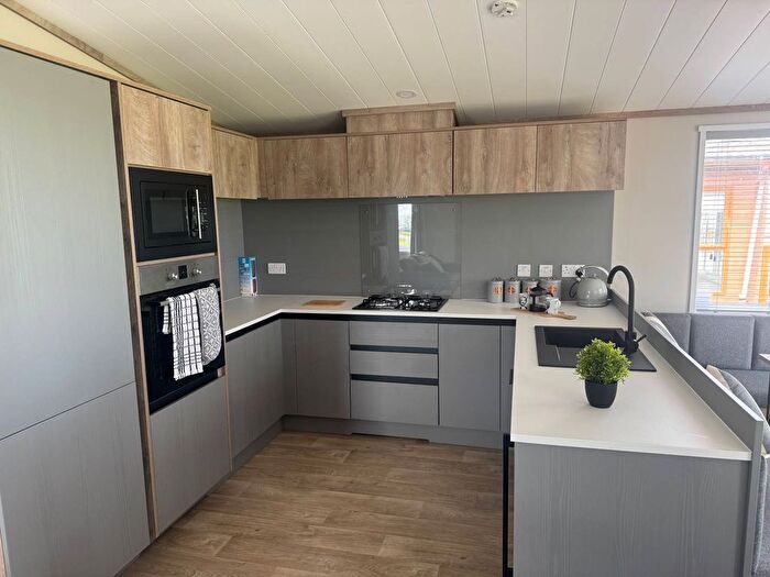 2 Bedroom Park Home For Sale In Eyemouth Road, Coldingham, Eyemouth, TD14