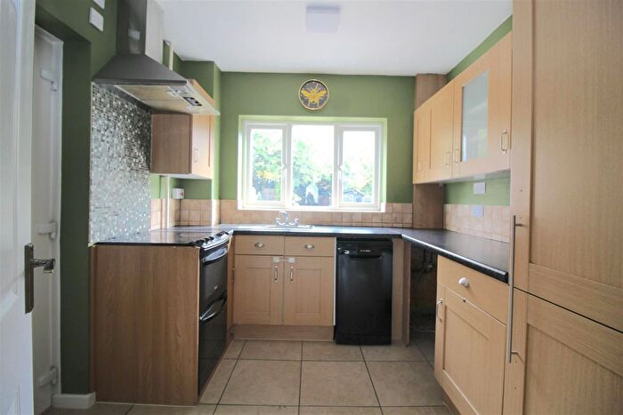 2 Bedroom End Of Terrace House To Rent In Hazeldene Road, Sheldon, Birmingham, B33