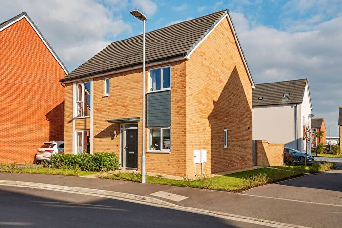 4 Bedroom Detached House For Sale In Jeffords Close, Norton Fitzwarren, Taunton, TA2