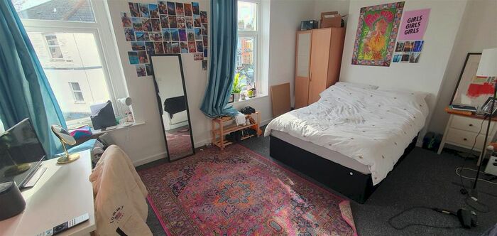 7 Bedroom Terraced House To Rent In Miskin Street, Cathays, Cardiff, CF24