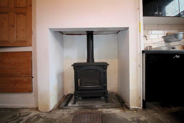 2 Bedroom Terraced House For Sale In Clarke Street, Westborough, Dewsbury, WF13