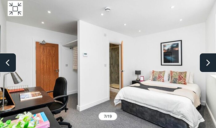 5 Bedroom Flat To Rent In Bank Street, Lincoln, LN2