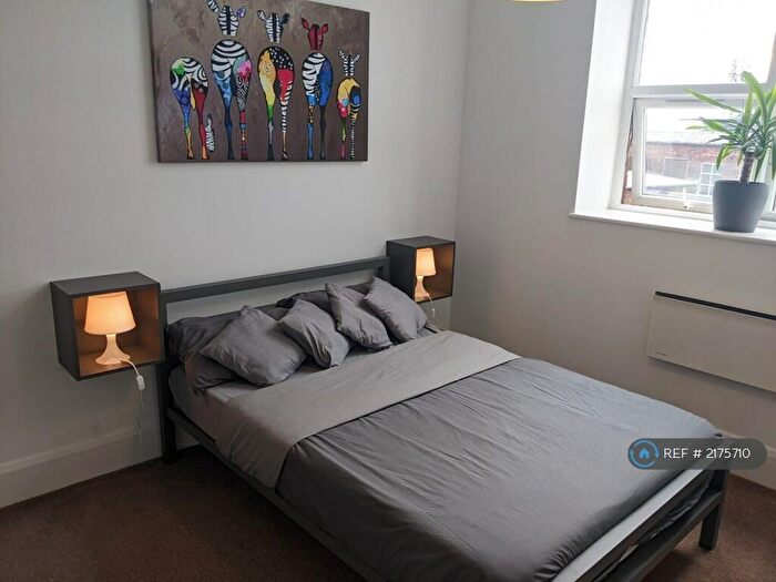 2 Bedroom Flat To Rent In Atlas Mill, Bolton, BL1