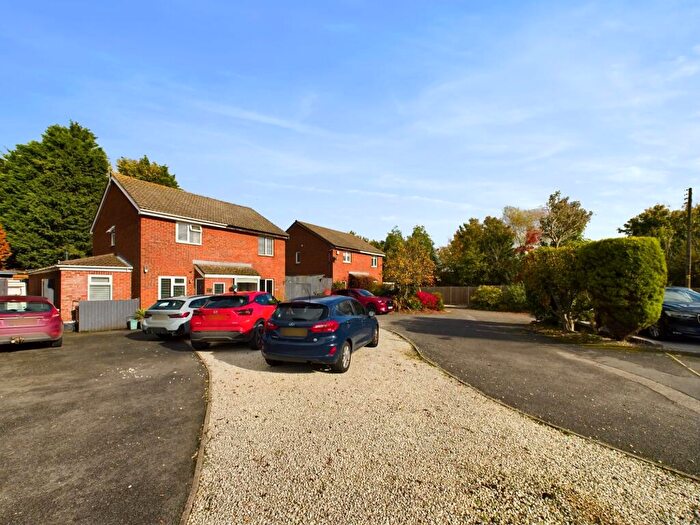 2 Bedroom Semi-Detached House For Sale In Oak Close, Baginton, Coventry, West Midlands, CV8