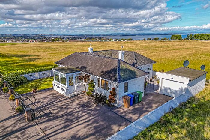 3 Bedroom Detached Bungalow For Sale In Brownhills, St Andrews, KY16