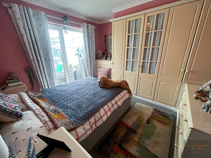 2 Bedroom Detached Bungalow For Sale In Oakfield Court, Stanley Common, Ilkeston, Derbyshire, DE7