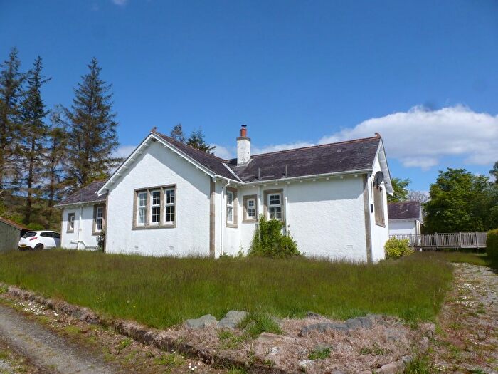 3 Bedroom End Of Terrace House For Sale In West Cottage Castle Toward Estate, Toward, PA23