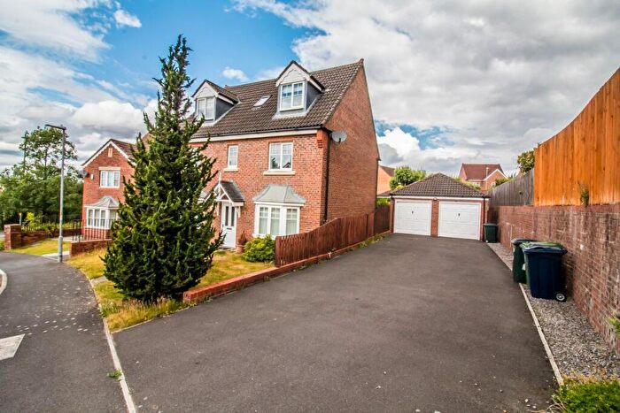 6 Bedroom Detached House For Sale In Leafield Close, Birtley, Chester Le Street, DH3