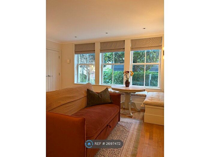 1 Bedroom Flat To Rent In Coleridge Gardens, London, SW10