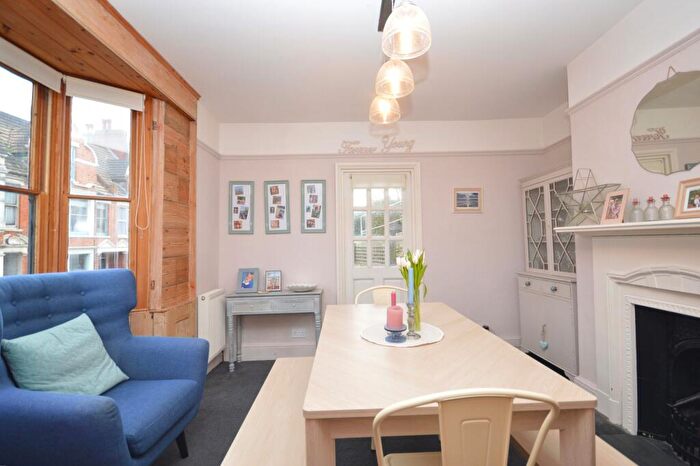 3 Bedroom End Of Terrace House For Sale In Sandgate Hill, Sandgate, CT20