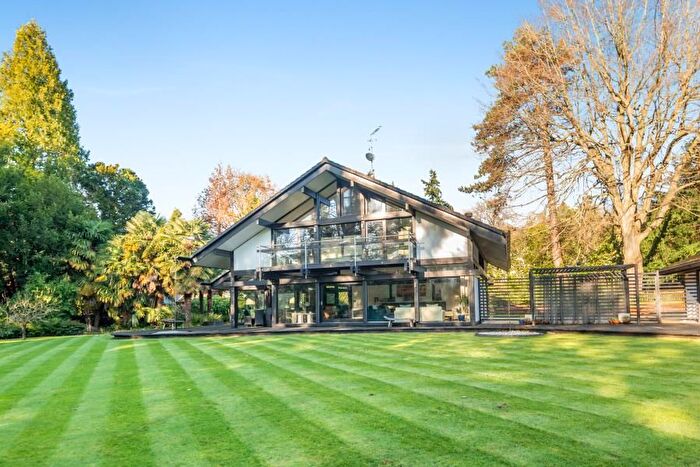 3 Bedroom Detached House To Rent In Troutstream Way, Loudwater, Rickmansworth, WD3