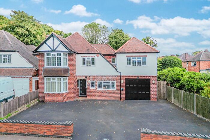 6 Bedroom Detached House For Sale In Portia Avenue, Shirley, B90
