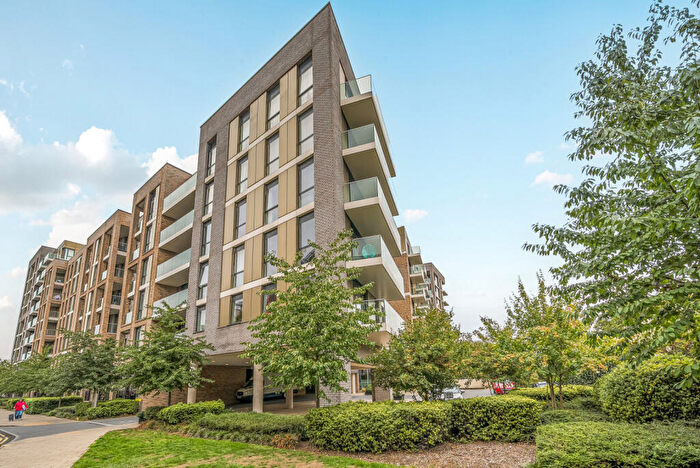 1 Bedroom Flat For Sale In Queenshurst Square, Kingston Upon Thames, KT2