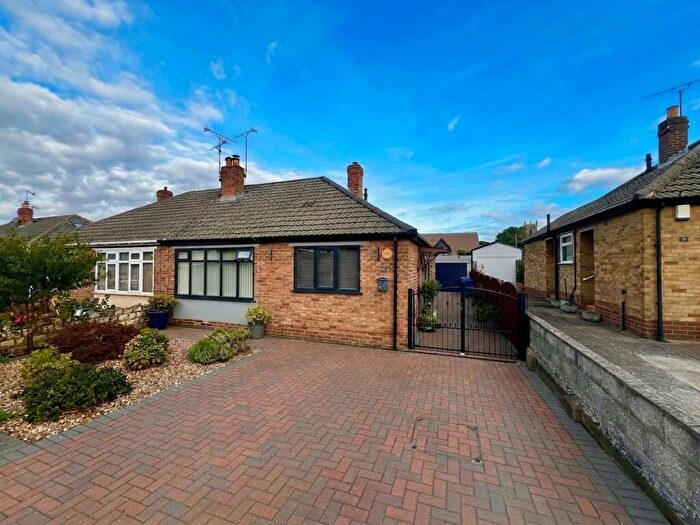 2 Bedroom Semi-Detached Bungalow For Sale In Madam Lane, Barnby Dun, DN3