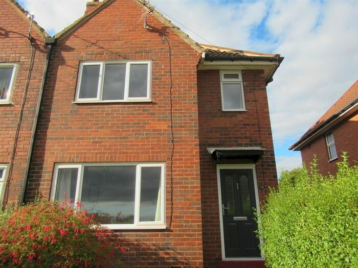 2 Bedroom Semi-Detached House To Rent In Green Lea, Oulton, Leeds, LS26