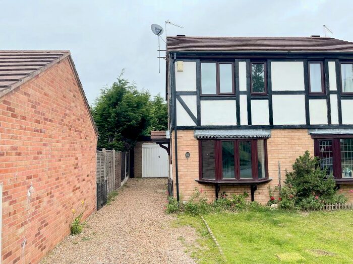 2 Bedroom Semi-Detached House To Rent In Hibaldstow Road, Lincoln, LN6