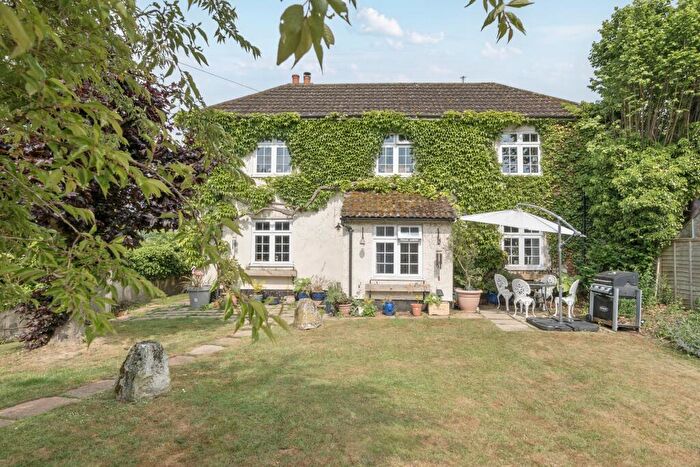 4 Bedroom House For Sale In Village Street, Thruxton, Andover, SP11