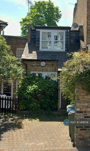 2 Bedroom Terraced House To Rent In Humber Road, London, SE3