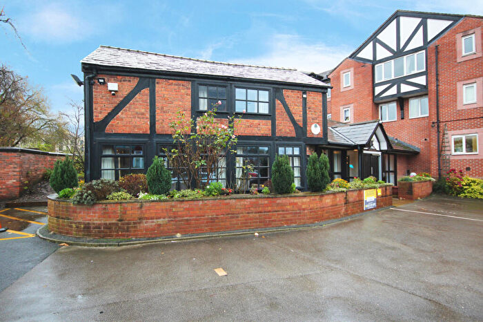 1 Bedroom Retirement Property For Sale In Weaver Court, London Road, Northwich, CW9