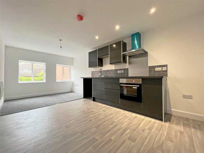 1 Bedroom Flat To Rent In Front Street, Arnold, Nottingham, NG5