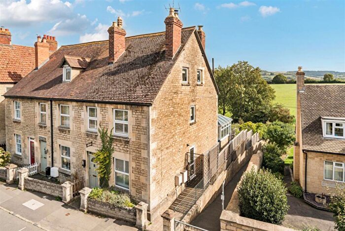 3 Bedroom End Of Terrace House For Sale In Cheltenham Road, Winchcombe, GL54