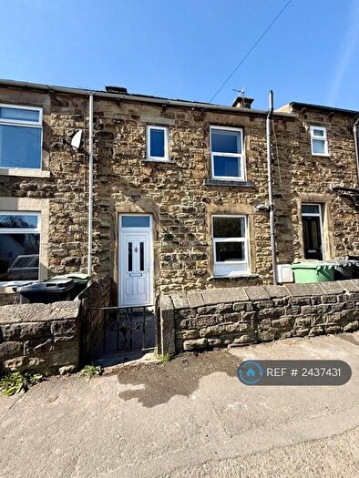 2 Bedroom Terraced House To Rent In Oxford Road, Gomersal, Cleckheaton, BD19