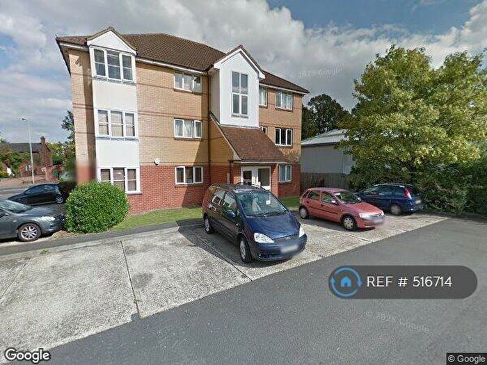 1 Bedroom Flat To Rent In Chestnut Court, Hitchin, SG5