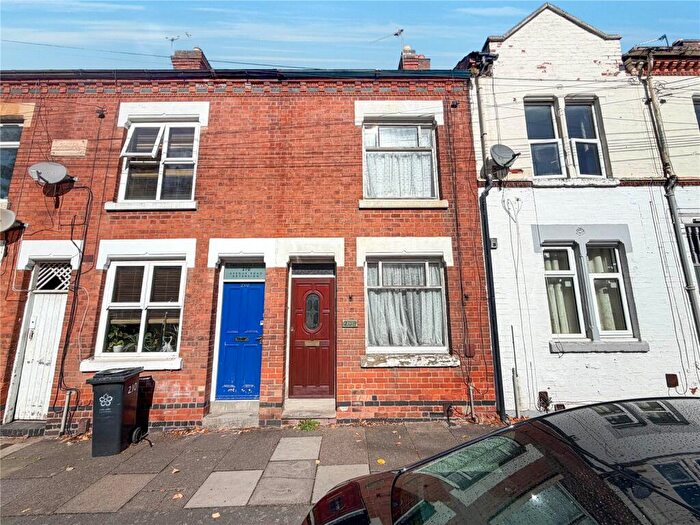 3 Bedroom Terraced House For Sale In Avenue Road Extension, Leicester, Leicestershire, LE2