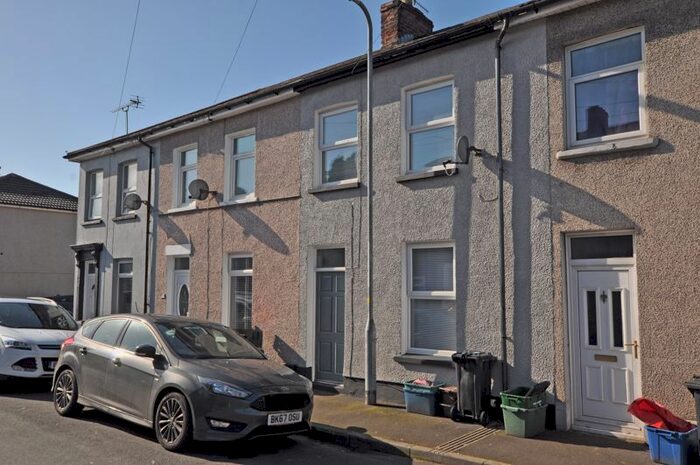 3 Bedroom Terraced House To Rent In Refurbished Terrace, Dean Street, Newport, NP19