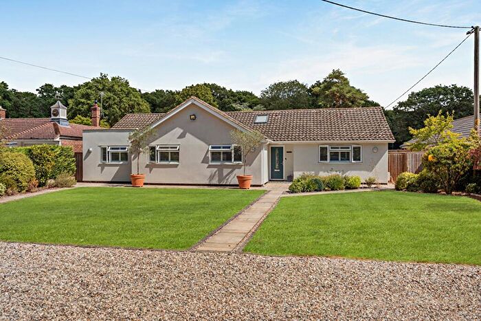 4 Bedroom Bungalow For Sale In Moor Hall Lane, Danbury, Chelmsford, Essex, CM3
