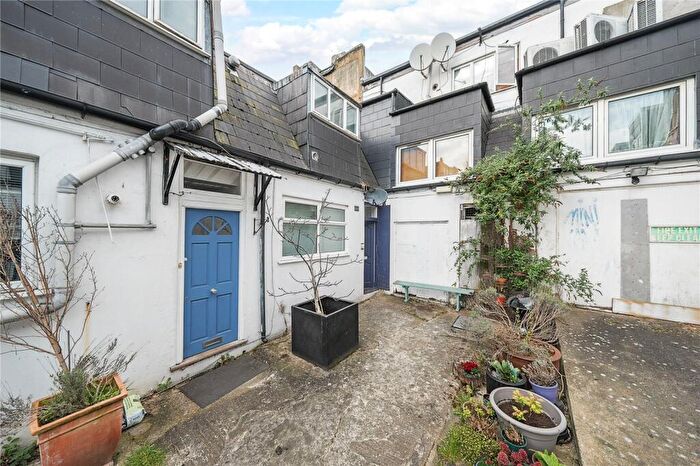 1 Bedroom Flat To Rent In Fairfax Mews, Fairfax Road, Harringay, London, N8
