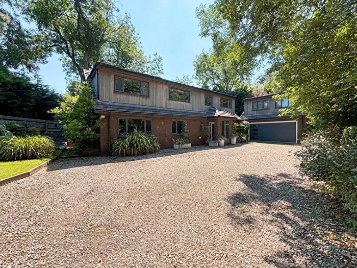 4 Bedroom Detached House For Sale In Church Road, Astley, M29