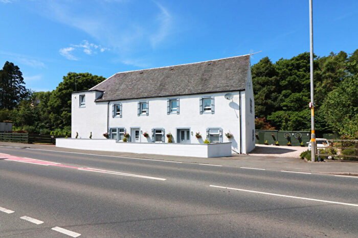7 Bedroom Detached House For Sale In Main Road, Minishant, KA19