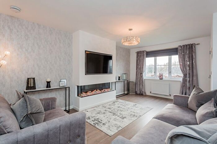4 Bedroom Detached House For Sale In Lochview Wynd, Bishopton, PA7
