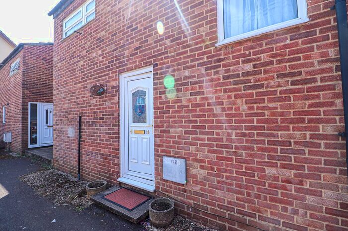 3 Bedroom Terraced House To Rent In Ballard Close, Basingstoke, RG22