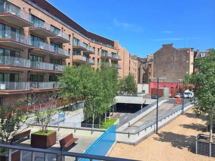 1 Bedroom Flat To Rent In Melvin Walk, Edinburgh, EH3