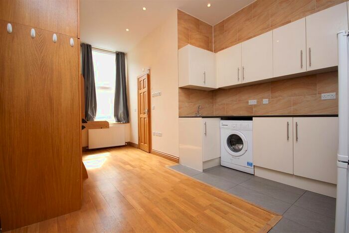 Studio To Rent In Praed Street, Paddington, W2