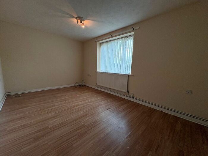 1 Bedroom Apartment To Rent In Highfield Court, Masefield Drive, Farnworth, Bolton, BL4