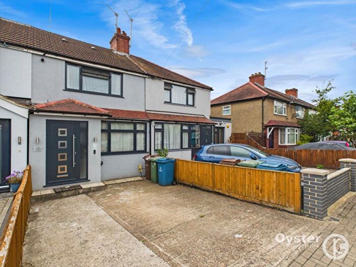 2 Bedroom Terraced House To Rent In Kenilworth Avenue, Harrow, HA2