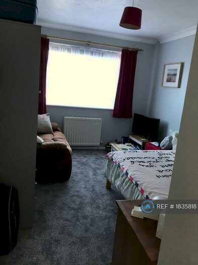 Studio To Rent In Oaktree Way, Hailsham, BN27