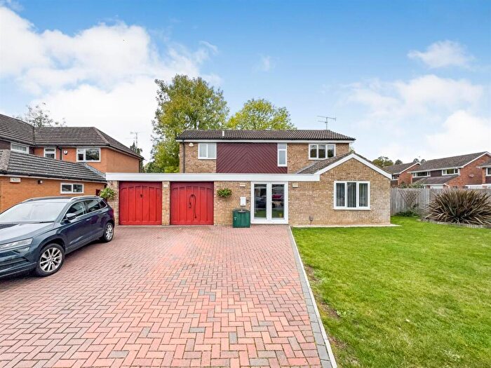 3 Bedroom Detached House For Sale In Kingsbrook, Corby, NN18
