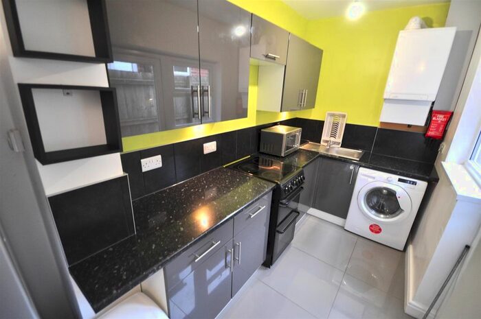 4 Bedroom Terraced House To Rent In Winnie Road, Selly Oak, Birmingham, B29