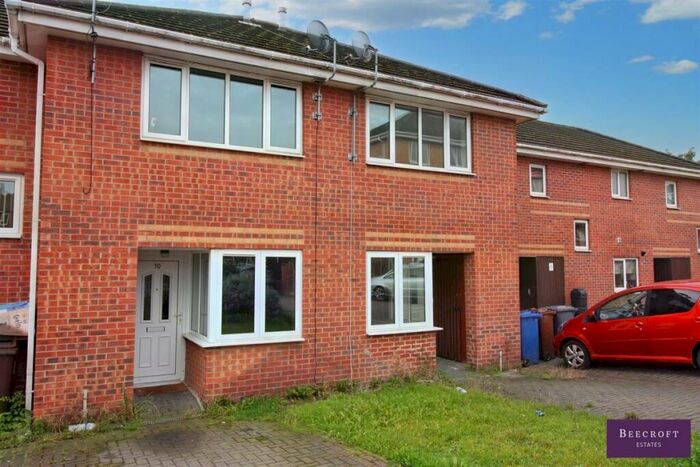 2 Bedroom Property To Rent In Beechlea, Thurnscoe, S63