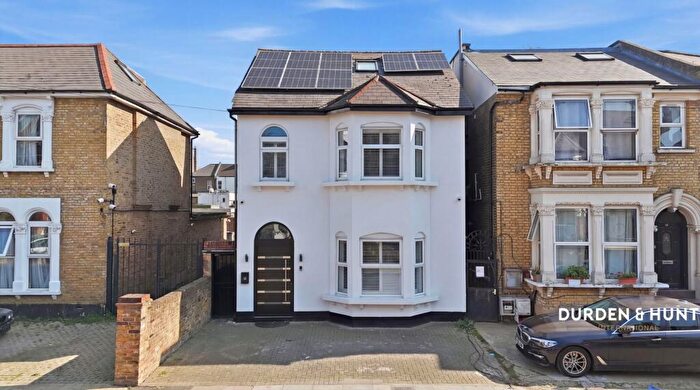 7 Bedroom Detached House For Sale In Sprowston Road, London, E7