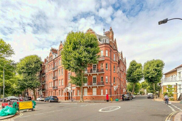 Studio To Rent In Digby Mansions, Hammersmith Bridge Road, London, W6