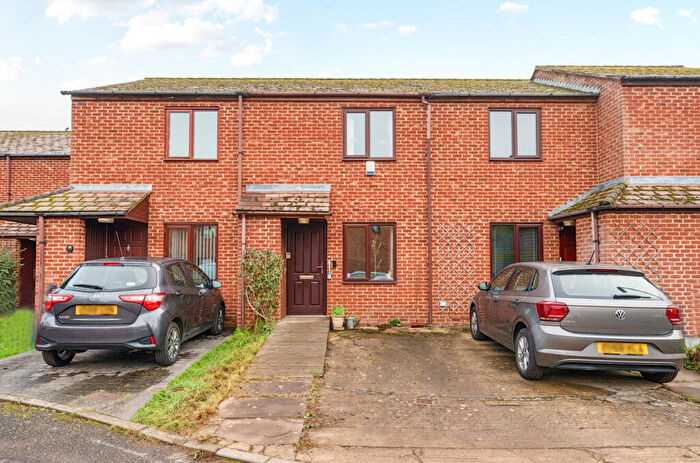 2 Bedroom Terraced House For Sale In Webbs Close, Wolvercote, Oxford, OX2
