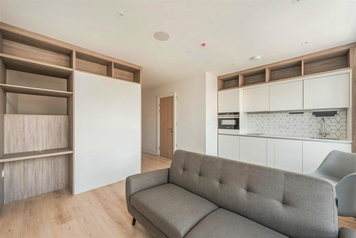 Studio To Rent In Lowlands Road, Harrow-On-The-Hill, Harrow, HA1